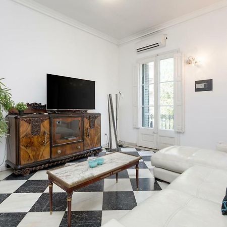 1229 - Awesome City Center Apartment With Terrace Barcelona Bagian luar foto
