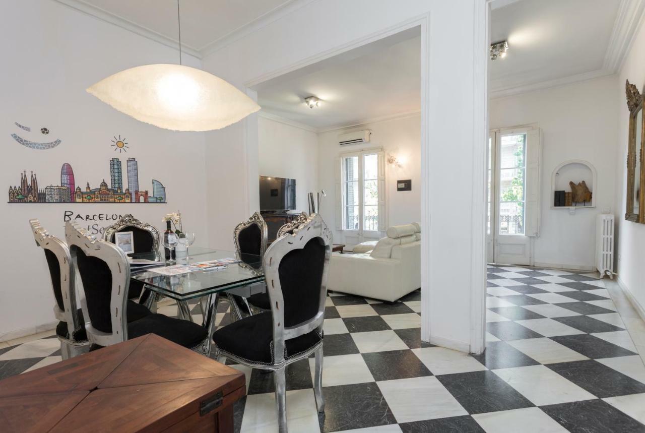1229 - Awesome City Center Apartment With Terrace Barcelona Bagian luar foto